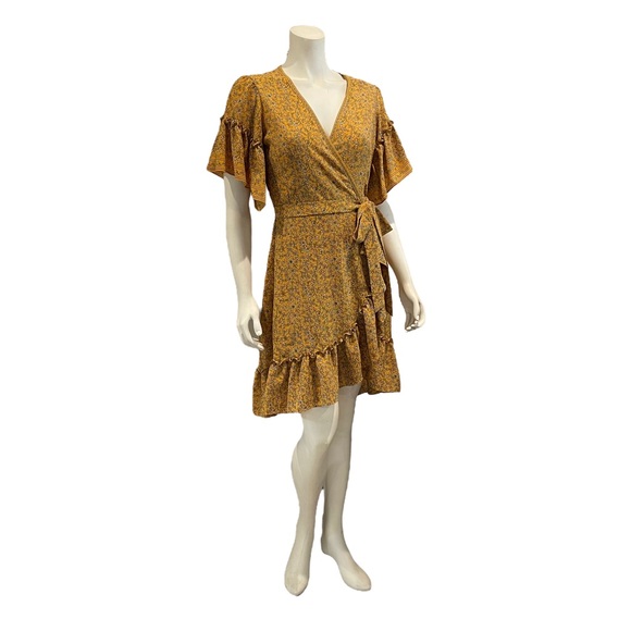 Max Studio Ruffled Floral Wrap Dress - Picture 10 of 10